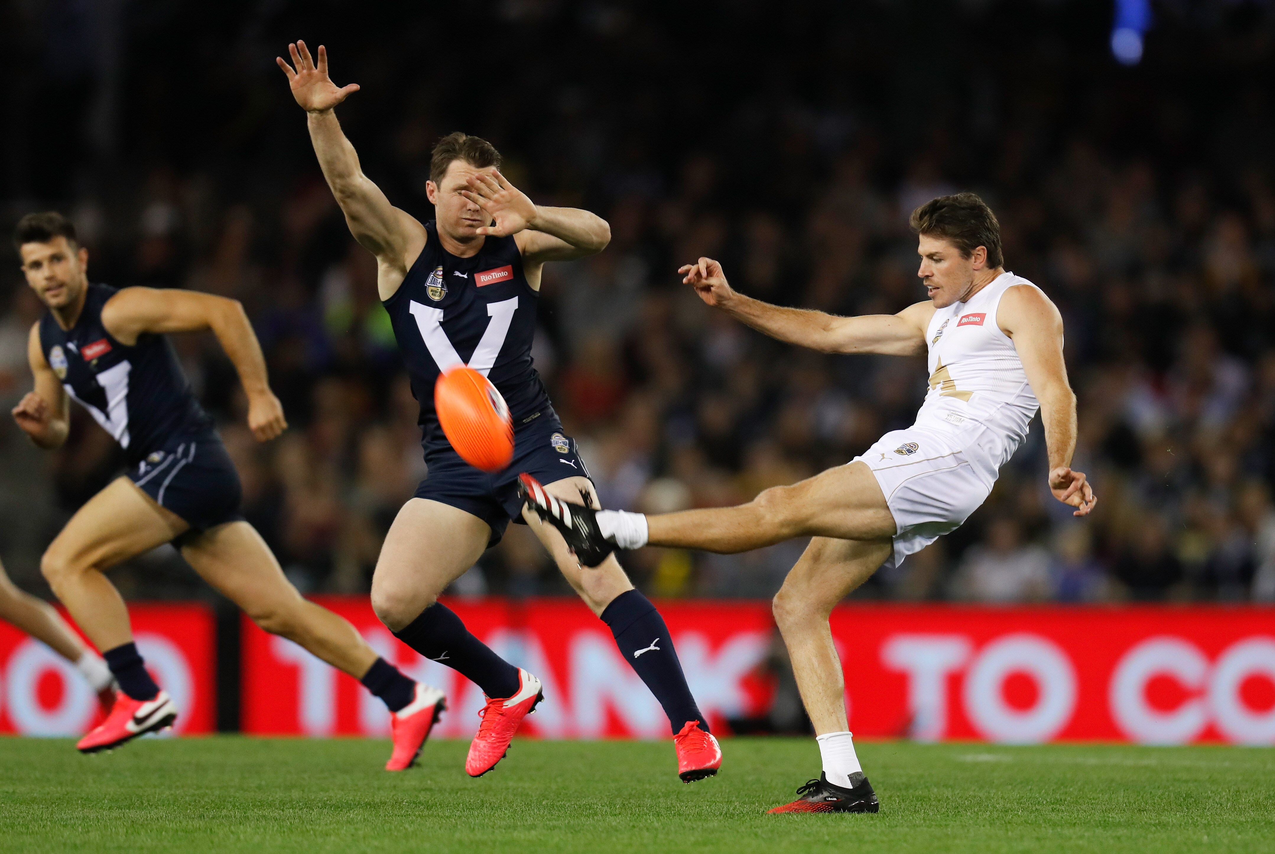 Five Fast Facts - Isaac Smith