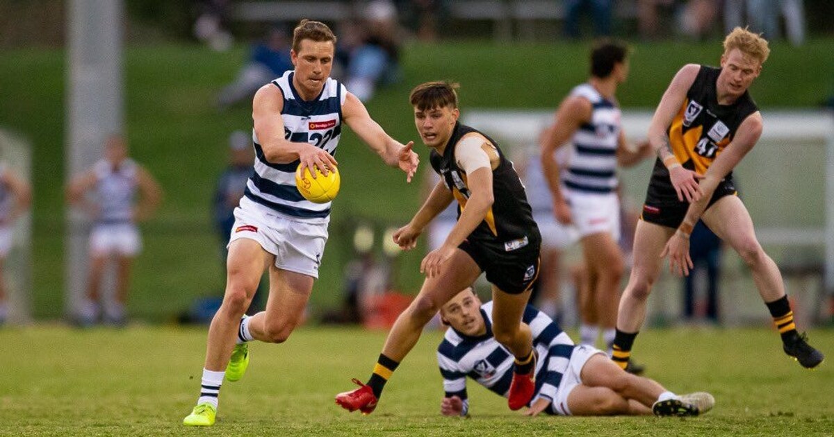 VFL Duncan Makes Successful Return