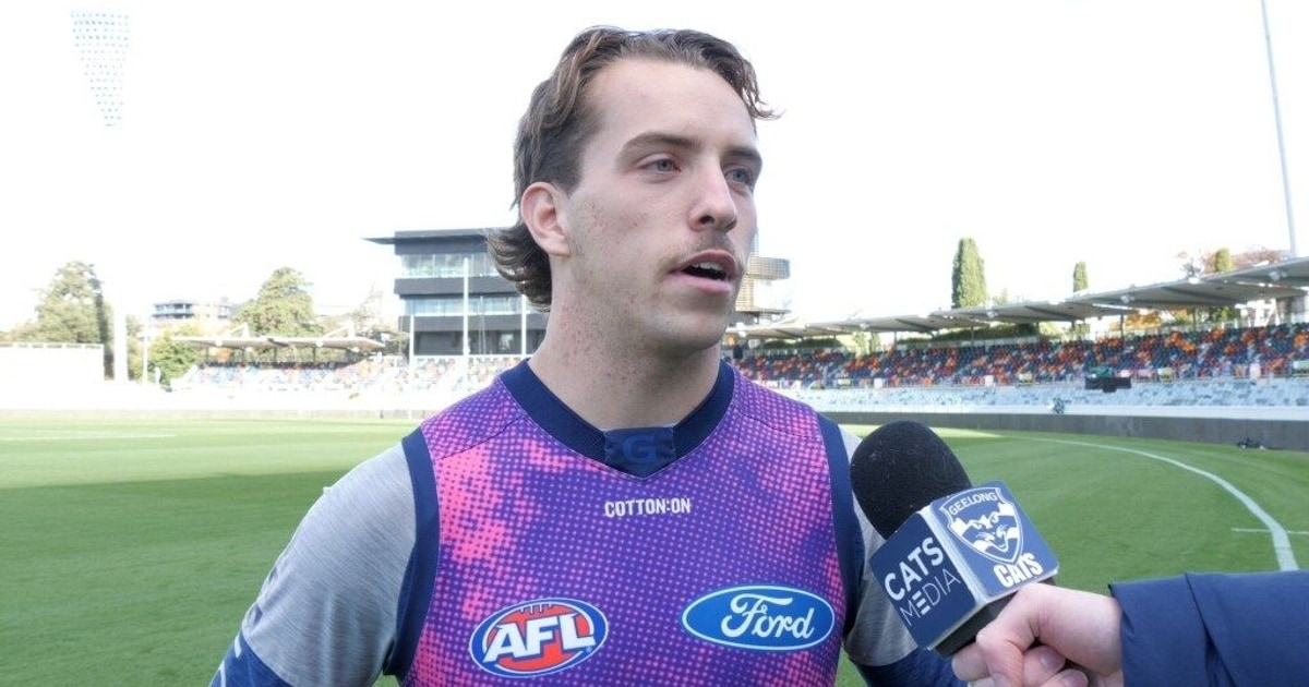 Francis Evans at Open Training | Round 8, 2022