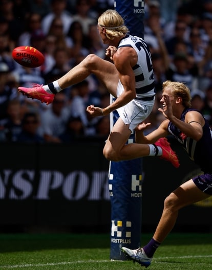 AFL 2025 Round 01 - Geelong v Fremantle