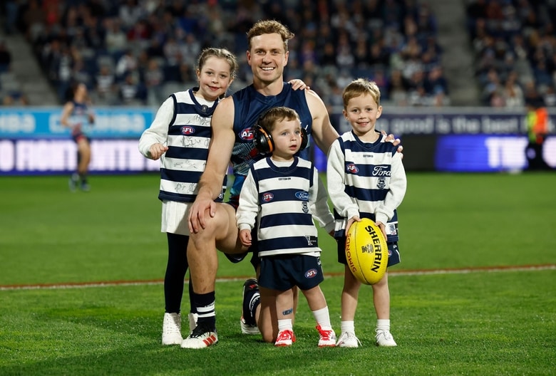 AFL 2025 Round 11 - Geelong v Western Bulldogs