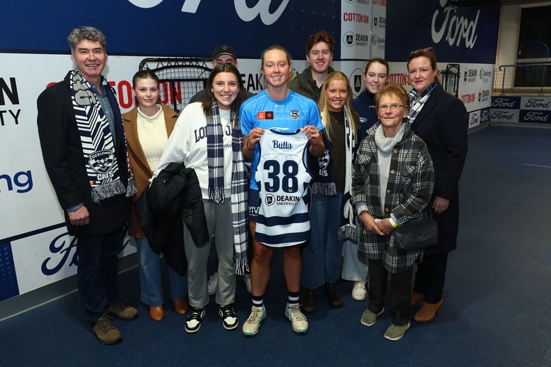 AFLW 2025 Round 01 - Geelong v North Melbourne