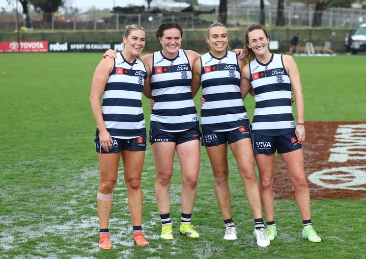 AFLW 2025 Round 11 - Western Bulldogs v Geelong