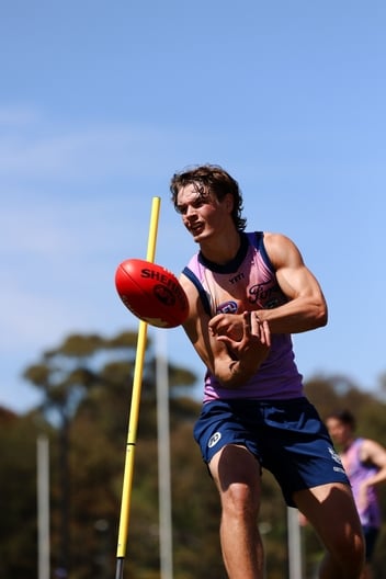 Pre-Season Training Gallery - December 12 | Lenny Hofmann