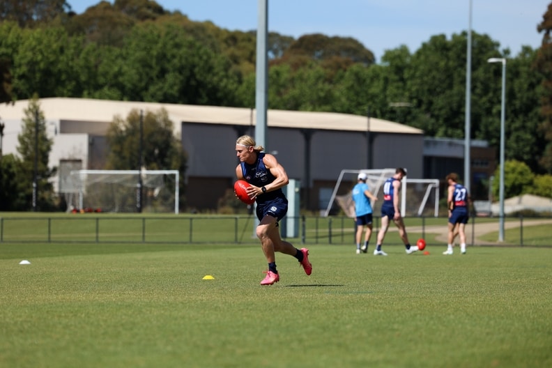 Pre-Season Training Gallery - December 12 | Ollie Dempsey