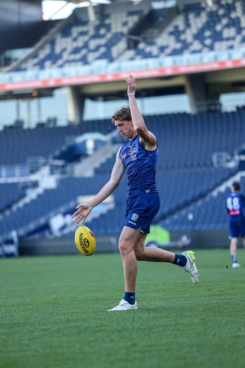 Training Gallery - Monday July 6 | Jay Polkinghorne