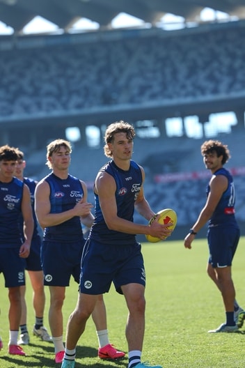 Training Gallery - Monday July 6 | Lenny Hofmann