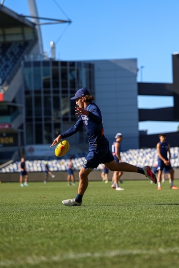 Training Gallery - Monday July 6 | Jhye Clark