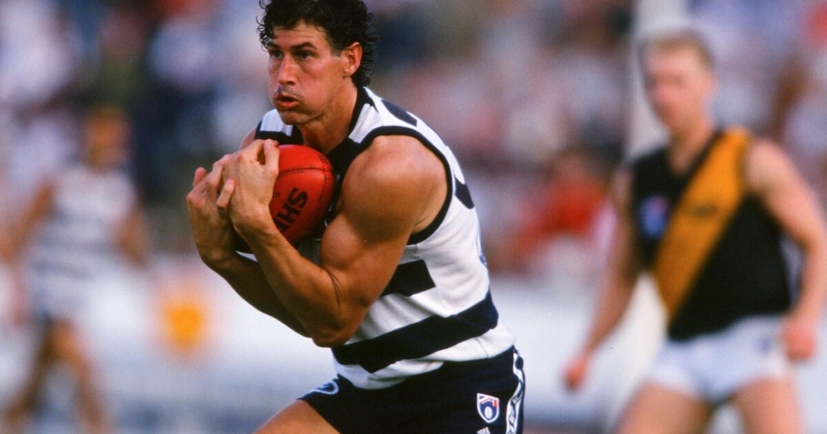 Time Cat-Sule | Cats Outlast Tigers in a Saturday Classic